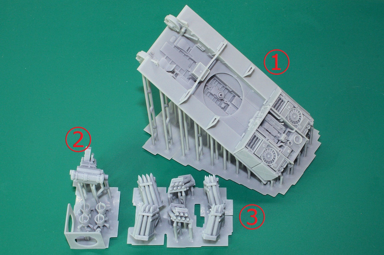 1/72 キングタイガー フルインテリアキット車体関連